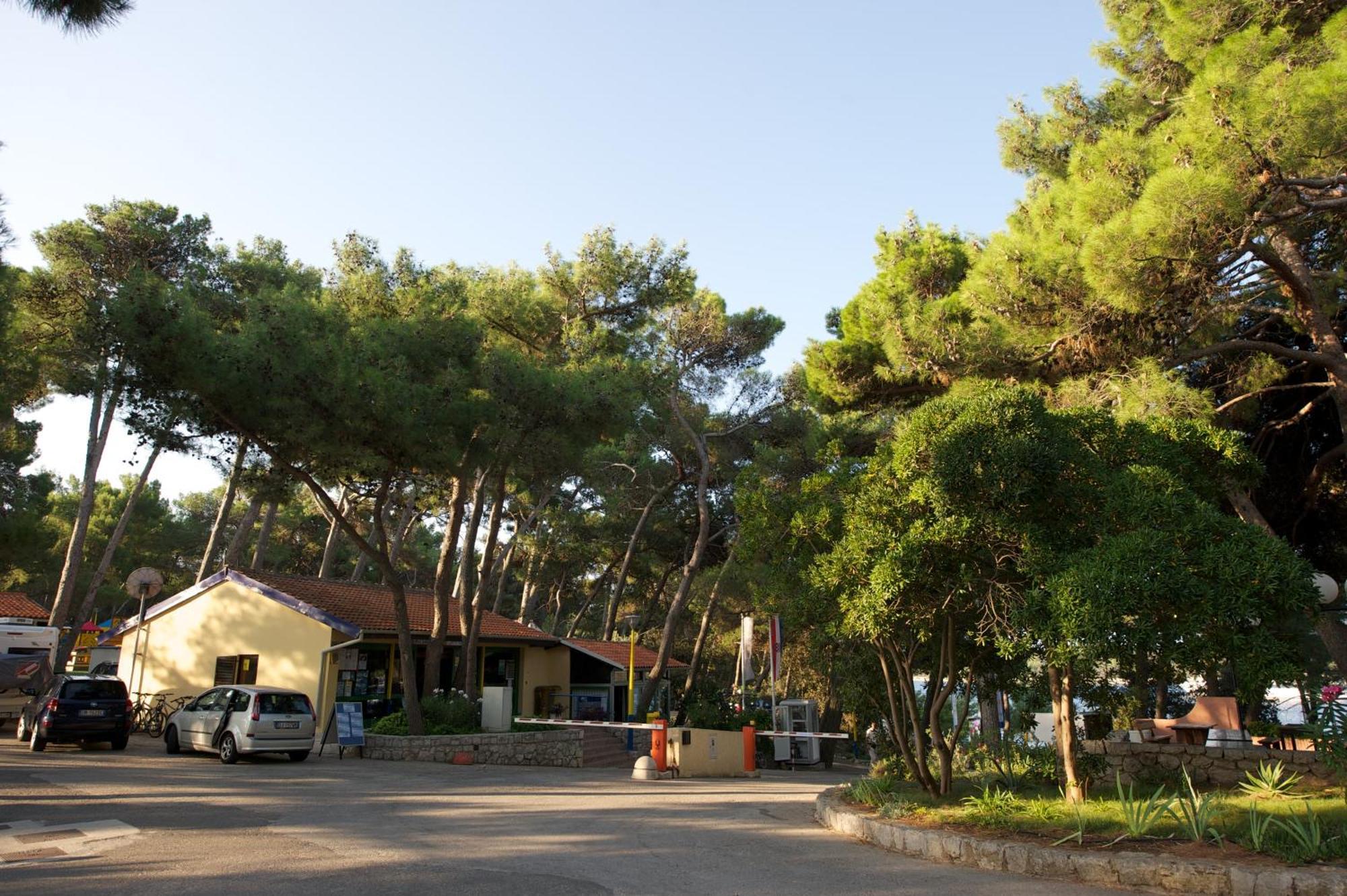 Camping Village Poljana Mali Lošinj Exterior foto